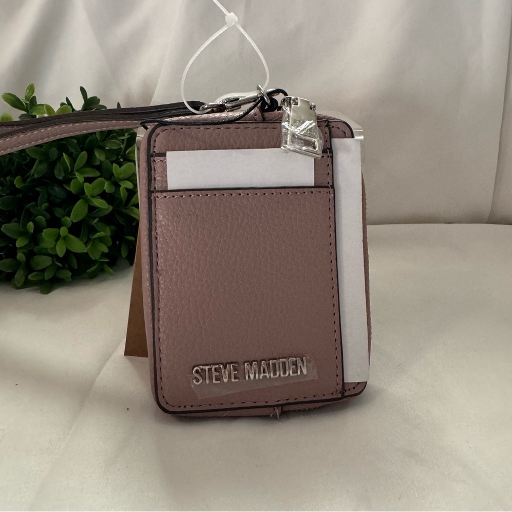 Steve Madden Bpipper Zip Around Card Case Wristlet - Lilac Mauve